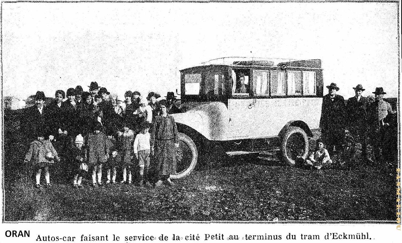 Oran - Cite Petit a Eckmulh - Liaison Autocar.jpg